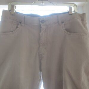 Wranglers Men's Slim Cut Pants with Spandex - Size 34 x 29.